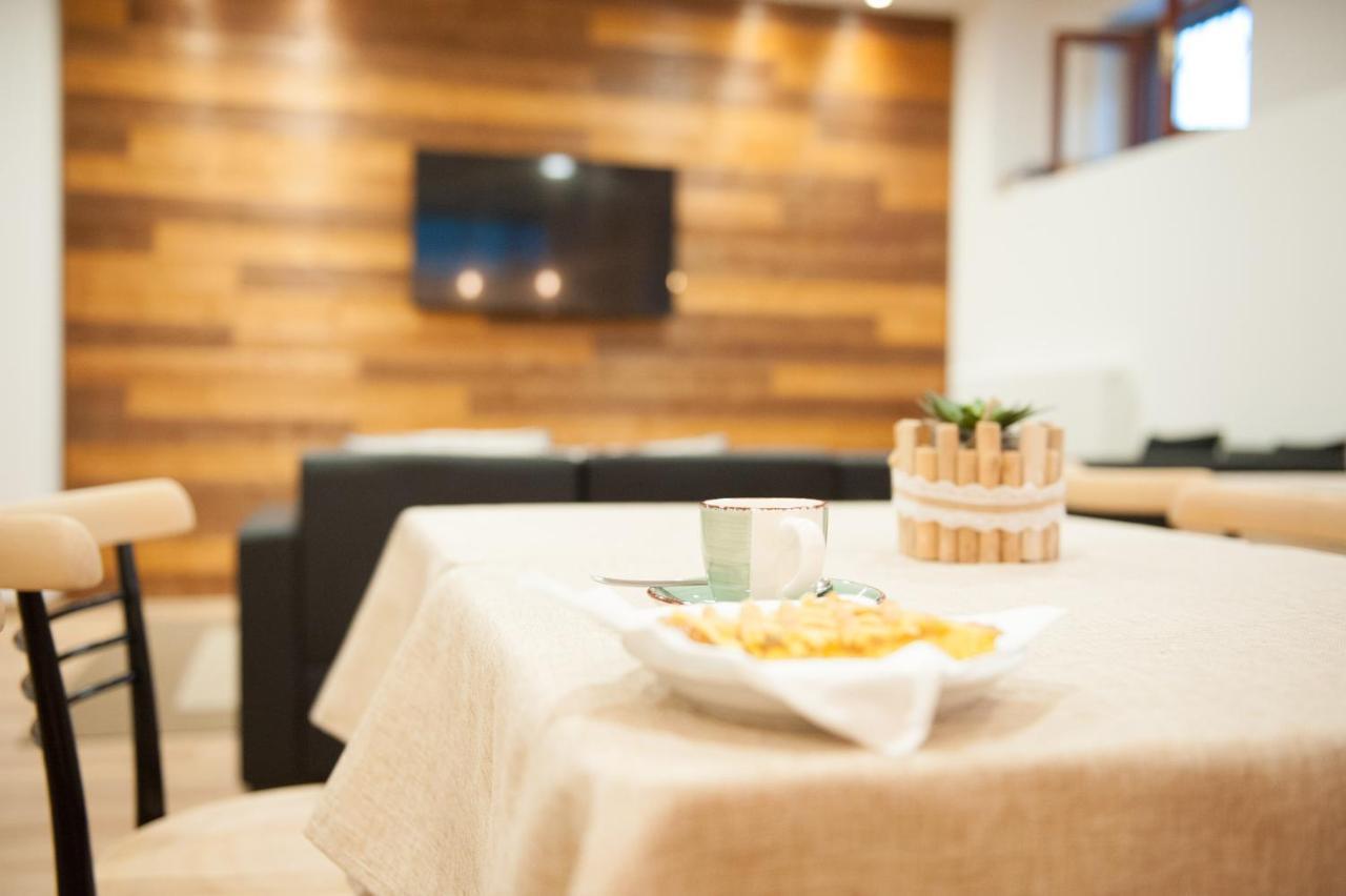 Bed and Breakfast Il Castagno Montemonaco Exterior foto